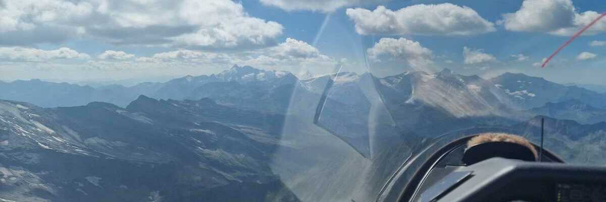 Flugwegposition um 13:56:44: Aufgenommen in der Nähe von Gemeinde Rauris, 5661, Österreich in 3132 Meter