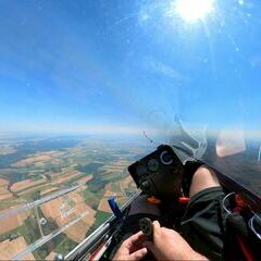 Flugwegposition um 13:16:04: Aufgenommen in der Nähe von Kautzen, Österreich in 1457 Meter