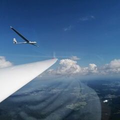 Flugwegposition um 14:20:56: Aufgenommen in der Nähe von Regen, Deutschland in 1755 Meter