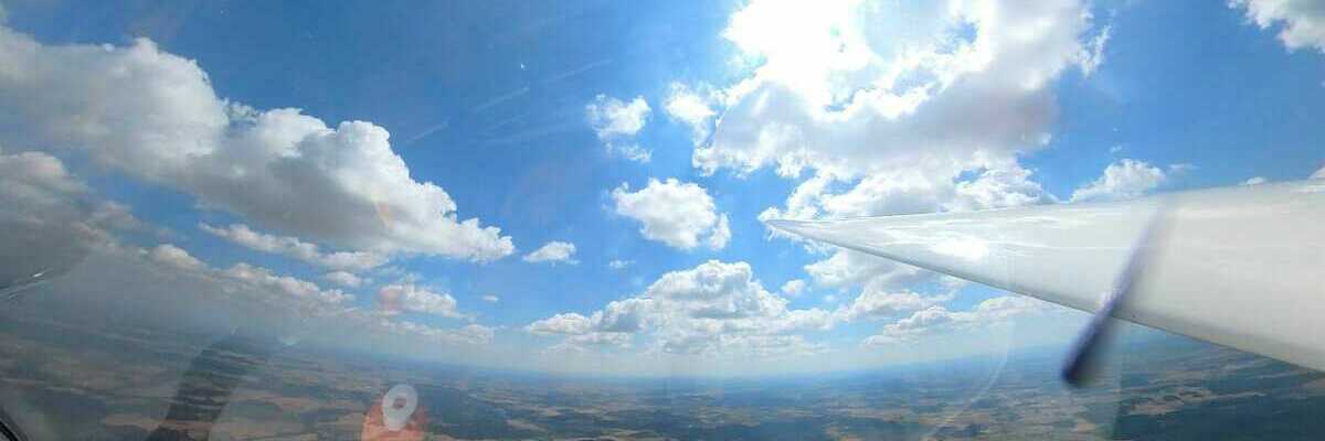 Flugwegposition um 11:58:47: Aufgenommen in der Nähe von Okres Jihlava, Tschechien in 1960 Meter