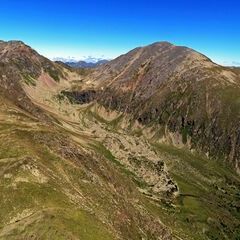 Flugwegposition um 11:15:17: Aufgenommen in der Nähe von Gemeinde Lessach, 5580, Österreich in 2417 Meter