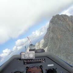 Flugwegposition um 12:38:16: Aufgenommen in der Nähe von Gemeinde Ramsau am Dachstein, 8972, Österreich in 2575 Meter