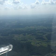 Flugwegposition um 13:38:19: Aufgenommen in der Nähe von Gemeinde Gersdorf an der Feistritz, Österreich in 1242 Meter