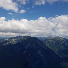 Flugwegposition um 13:37:33: Aufgenommen in der Nähe von Ostallgäu, Deutschland in 1651 Meter
