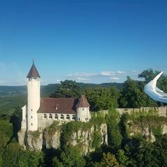 Flugwegposition um 15:49:56: Aufgenommen in der Nähe von Esslingen, Deutschland in 705 Meter