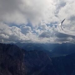 Flugwegposition um 13:18:38: Aufgenommen in der Nähe von Ostallgäu, Deutschland in 1718 Meter