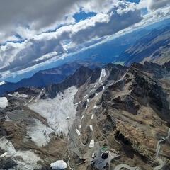 Flugwegposition um 14:02:39: Aufgenommen in der Nähe von Gemeinde Kaunertal, Österreich in 3383 Meter