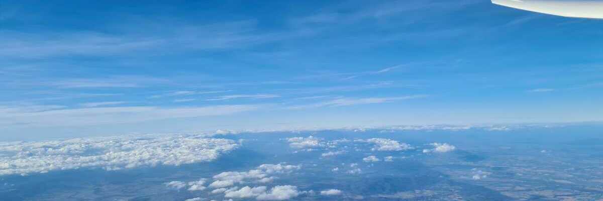 Flugwegposition um 12:25:33: Aufgenommen in der Nähe von Gmina Stronie Śląskie, Polen in 4175 Meter