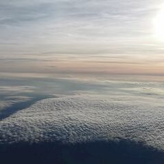 Flugwegposition um 14:09:15: Aufgenommen in der Nähe von Okres Jeseník, Tschechien in 4195 Meter