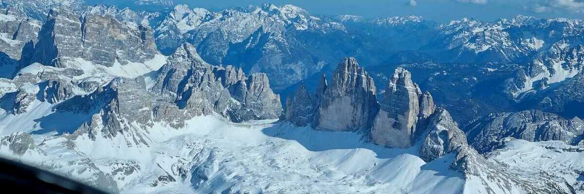 Flugwegposition um 15:06:02: Aufgenommen in der Nähe von Toblach, Autonome Provinz Bozen - Südtirol, Italien in 3498 Meter