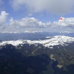 Flugwegposition um 12:30:40: Aufgenommen in der Nähe von Gemeinde St. Kathrein am Hauenstein, Österreich in 1810 Meter