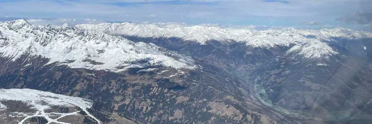 Flugwegposition um 13:29:09: Aufgenommen in der Nähe von Lienz, Österreich in 3346 Meter