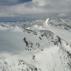 Flugwegposition um 15:10:18: Aufgenommen in der Nähe von Gemeinde Prägraten am Großvenediger, 9974, Österreich in 3546 Meter
