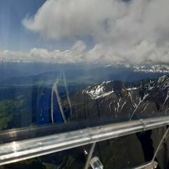 Flugwegposition um 12:10:40: Aufgenommen in der Nähe von Gemeinde Lessach, 5575, Österreich in 2718 Meter