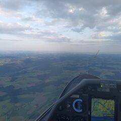 Flugwegposition um 17:32:43: Aufgenommen in der Nähe von Gemeinde St. Aegidi, Österreich in 1199 Meter