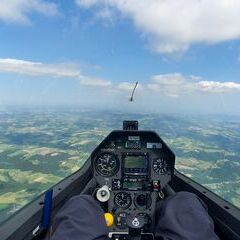 Flugwegposition um 13:52:31: Aufgenommen in der Nähe von Gemeinde St. Martin im Mühlkreis, Österreich in 1650 Meter