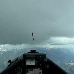 Flugwegposition um 12:43:49: Aufgenommen in der Nähe von Stainach-Pürgg, Österreich in 2619 Meter