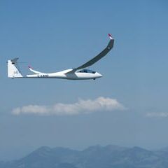 Flugwegposition um 14:08:41: Aufgenommen in der Nähe von Gemeinde Scheffau am Wilden Kaiser, Österreich in 2526 Meter