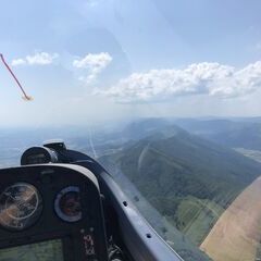 Flugwegposition um 13:16:34: Aufgenommen in der Nähe von Gäu, Schweiz in 1516 Meter