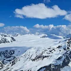 Flugwegposition um 14:26:00: Aufgenommen in der Nähe von Gemeinde Kaunertal, Österreich in 3376 Meter