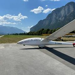 Verortung via Georeferenzierung der Kamera: Aufgenommen in der Nähe von Innsbruck, Österreich in 586 Meter