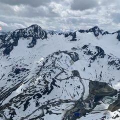 Verortung via Georeferenzierung der Kamera: Aufgenommen in der Nähe von Gemeinde Neustift im Stubaital, 6167 Neustift im Stubaital, Österreich in 3200 Meter