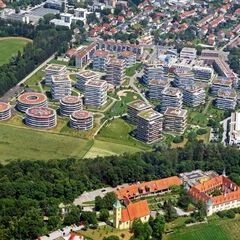 Flugwegposition um 11:21:52: Aufgenommen in der Nähe von Graz, Österreich in 761 Meter