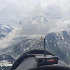 Flugwegposition um 13:15:48: Aufgenommen in der Nähe von Gemeinde Kaunertal, Österreich in 6470 Meter