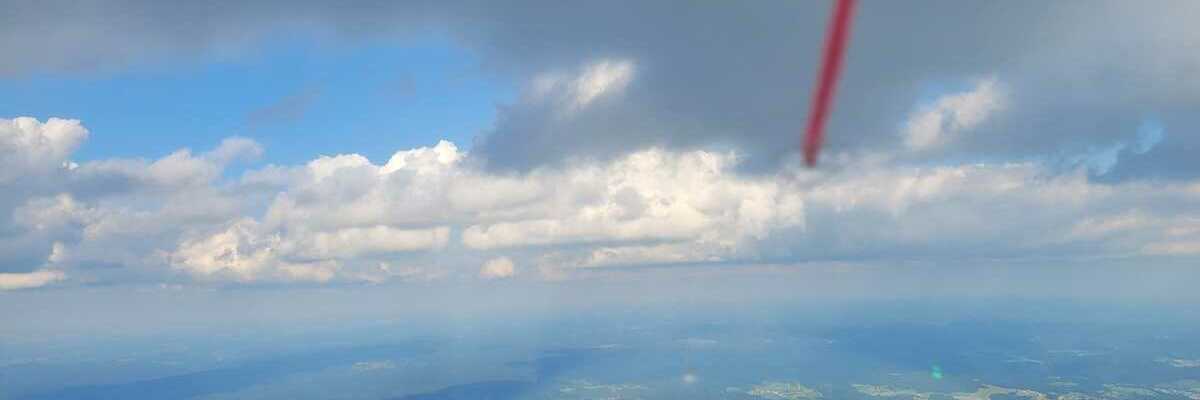 Flugwegposition um 16:00:24: Aufgenommen in der Nähe von Gemeinde Rainbach im Mühlkreis, Rainbach im Mühlkreis, Österreich in 2337 Meter