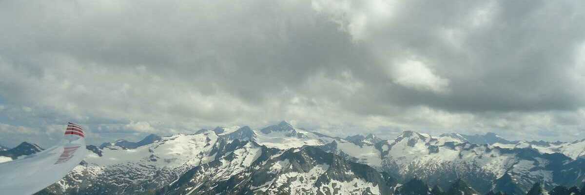 Flugwegposition um 14:07:57: Aufgenommen in der Nähe von Gemeinde Hollersbach im Pinzgau, Hollersbach im Pinzgau, Österreich in 2738 Meter
