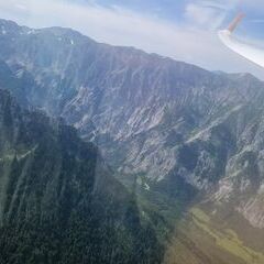Flugwegposition um 14:04:40: Aufgenommen in der Nähe von Gemeinde Turnau, Österreich in 1887 Meter