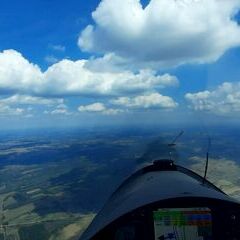 Flugwegposition um 12:46:43: Aufgenommen in der Nähe von Kreis Kiskunhalas, Ungarn in 1265 Meter