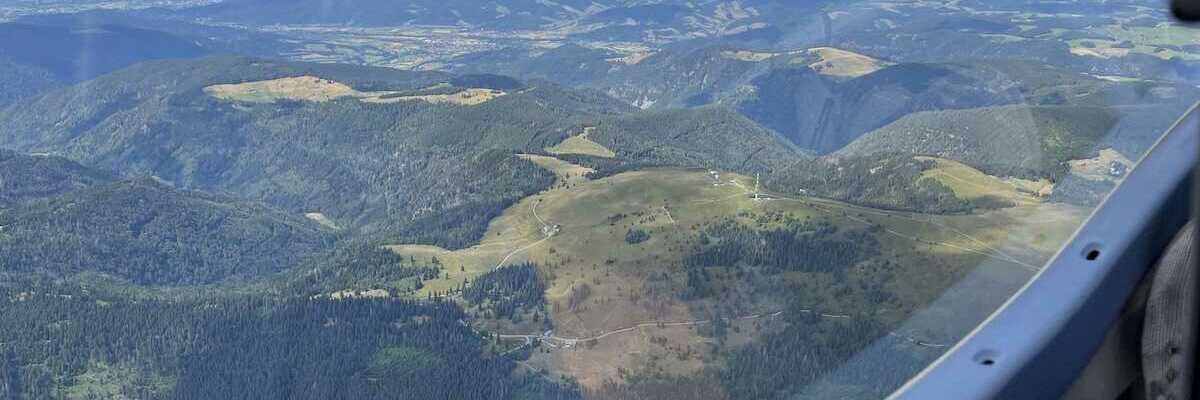 Flugwegposition um 13:53:25: Aufgenommen in der Nähe von Lörrach, Deutschland in 2163 Meter