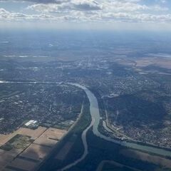 Flugwegposition um 14:45:58: Aufgenommen in der Nähe von Kreis Szeged, Ungarn in 1848 Meter