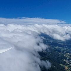 Flugwegposition um 14:44:20: Aufgenommen in der Nähe von Arrondissement de Barcelonnette, Frankreich in 3227 Meter
