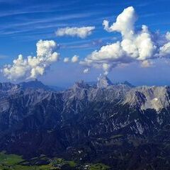 Flugwegposition um 15:04:56: Aufgenommen in der Nähe von Gemeinde Maishofen, Maishofen, Österreich in 2839 Meter