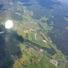 Flugwegposition um 13:39:42: Aufgenommen in der Nähe von Aflenz Land, Österreich in 2408 Meter