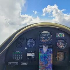 Flugwegposition um 15:09:44: Aufgenommen in der Nähe von Arrondissement de Briançon, Frankreich in 4894 Meter