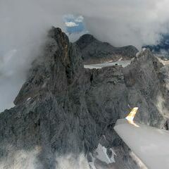 Flugwegposition um 13:39:49: Aufgenommen in der Nähe von Gemeinde Ramsau am Dachstein, 8972, Österreich in 2854 Meter