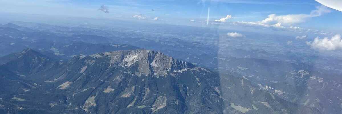 Flugwegposition um 13:05:09: Aufgenommen in der Nähe von Gemeinde Mitterbach am Erlaufsee, Österreich in 2694 Meter
