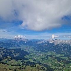 Flugwegposition um 11:27:39: Aufgenommen in der Nähe von Gemeinde Maria Alm am Steinernen Meer, 5761, Österreich in 2549 Meter