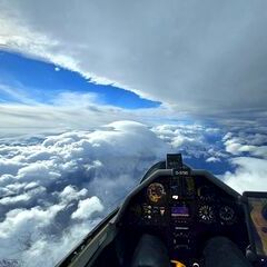 Flugwegposition um 12:28:49: Aufgenommen in der Nähe von Großarl, 5611, Österreich in 5617 Meter
