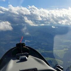 Verortung via Georeferenzierung der Kamera: Aufgenommen in der Nähe von Strallegg, Österreich in 2000 Meter
