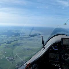 Flugwegposition um 15:52:07: Aufgenommen in der Nähe von Weißenkirchen im Attergau, Österreich in 1316 Meter