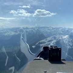 Flugwegposition um 14:07:50: Aufgenommen in der Nähe von Mariapfarr, Österreich in 2744 Meter