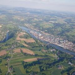 Flugwegposition um 17:06:28: Aufgenommen in der Nähe von Kreisfreie Stadt Passau, 94, Deutschland in 1138 Meter