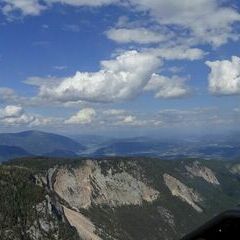 Flugwegposition um 14:21:12: Aufgenommen in der Nähe von Nötsch im Gailtal, Österreich in 1227 Meter