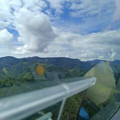 Flugwegposition um 08:25:49: Aufgenommen in der Nähe von Aflenz, Österreich in 1064 Meter