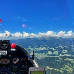 Flugwegposition um 08:48:49: Aufgenommen in der Nähe von Weißkirchen in Steiermark, Österreich in 2018 Meter