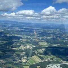 Flugwegposition um 11:51:34: Aufgenommen in der Nähe von Gemeinde Hofstätten an der Raab, Österreich in 1248 Meter
